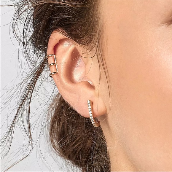 4pc. Earring + Ear Cuff Set - Picture 2 of 4